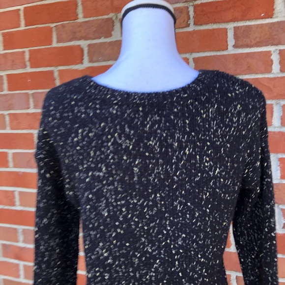 American Eagle Vintage Boyfriend Black and Gold Long Sleeve Sweater Womens XS - Picture 6 of 6